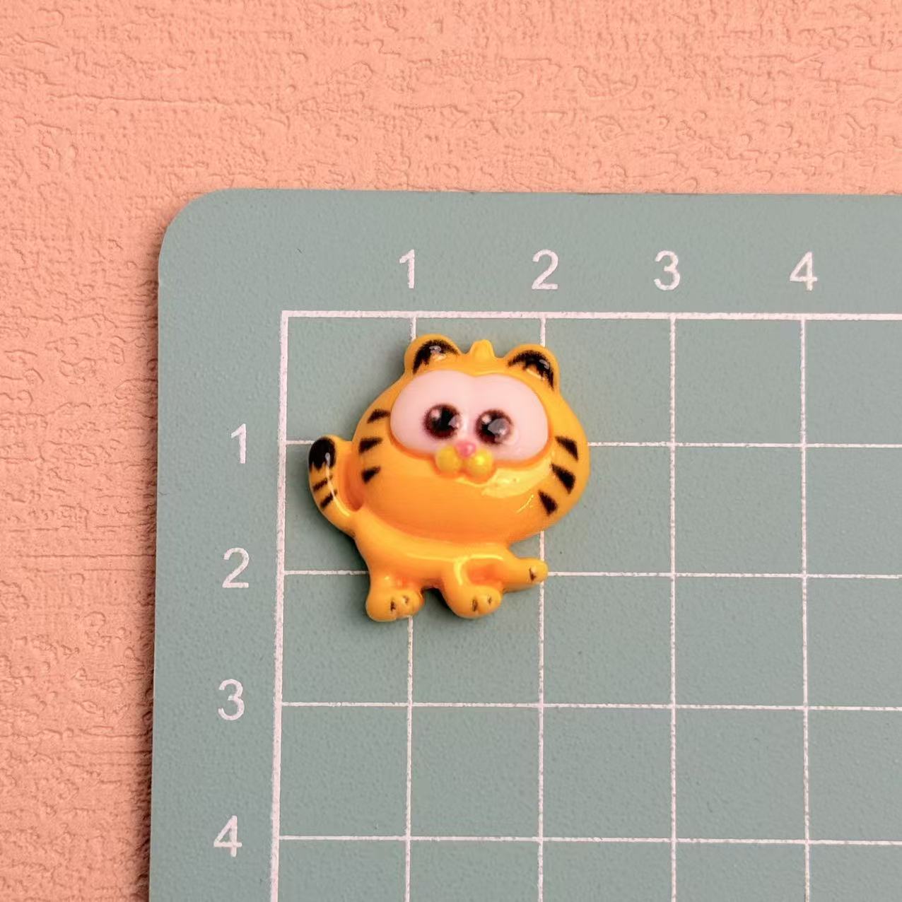 50 Stück Garfield Cartoon Nied – Resin Crafts Diy Bewertung und Preis
